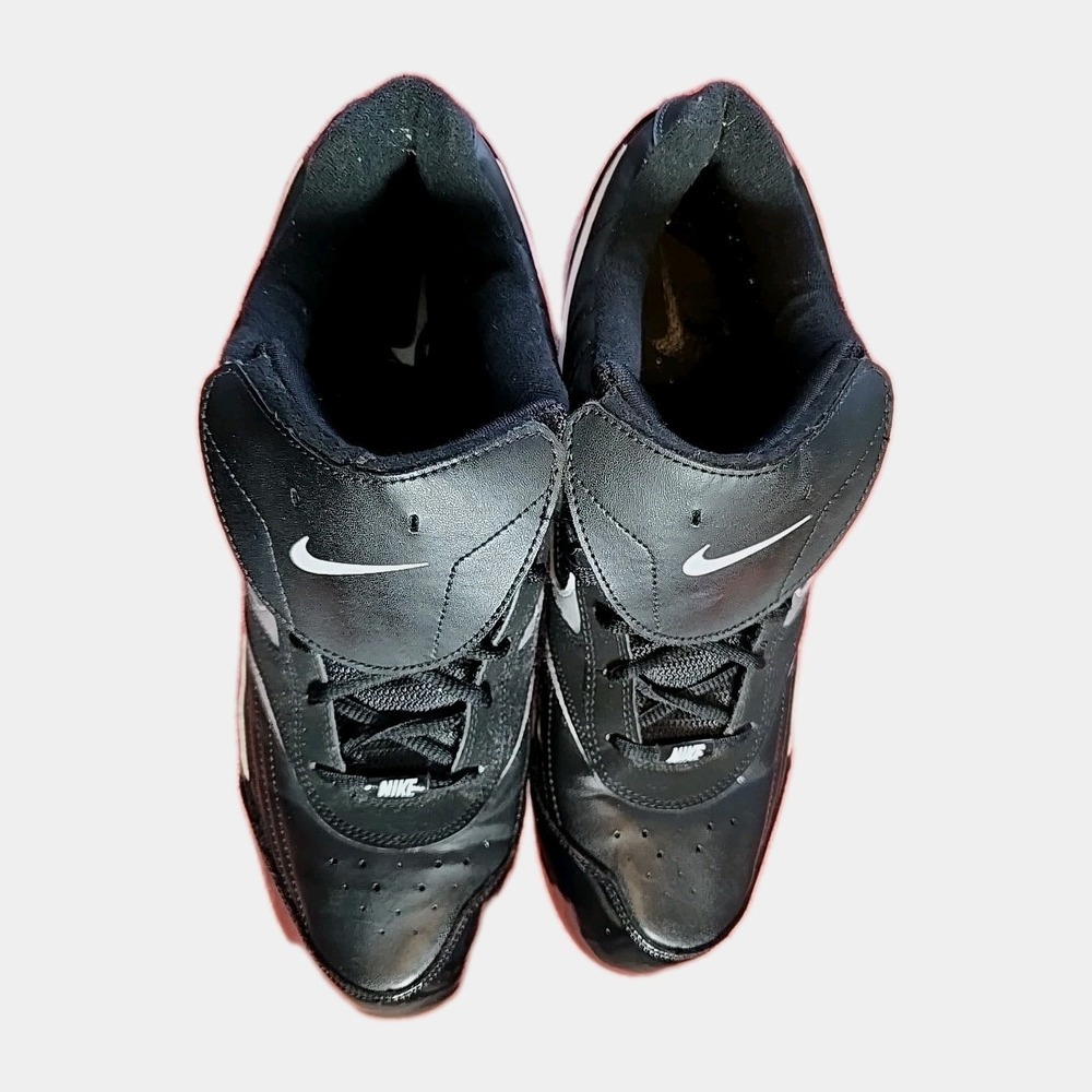 Nike Vintage Football Cleats Size 13 Black, Grey, White‎